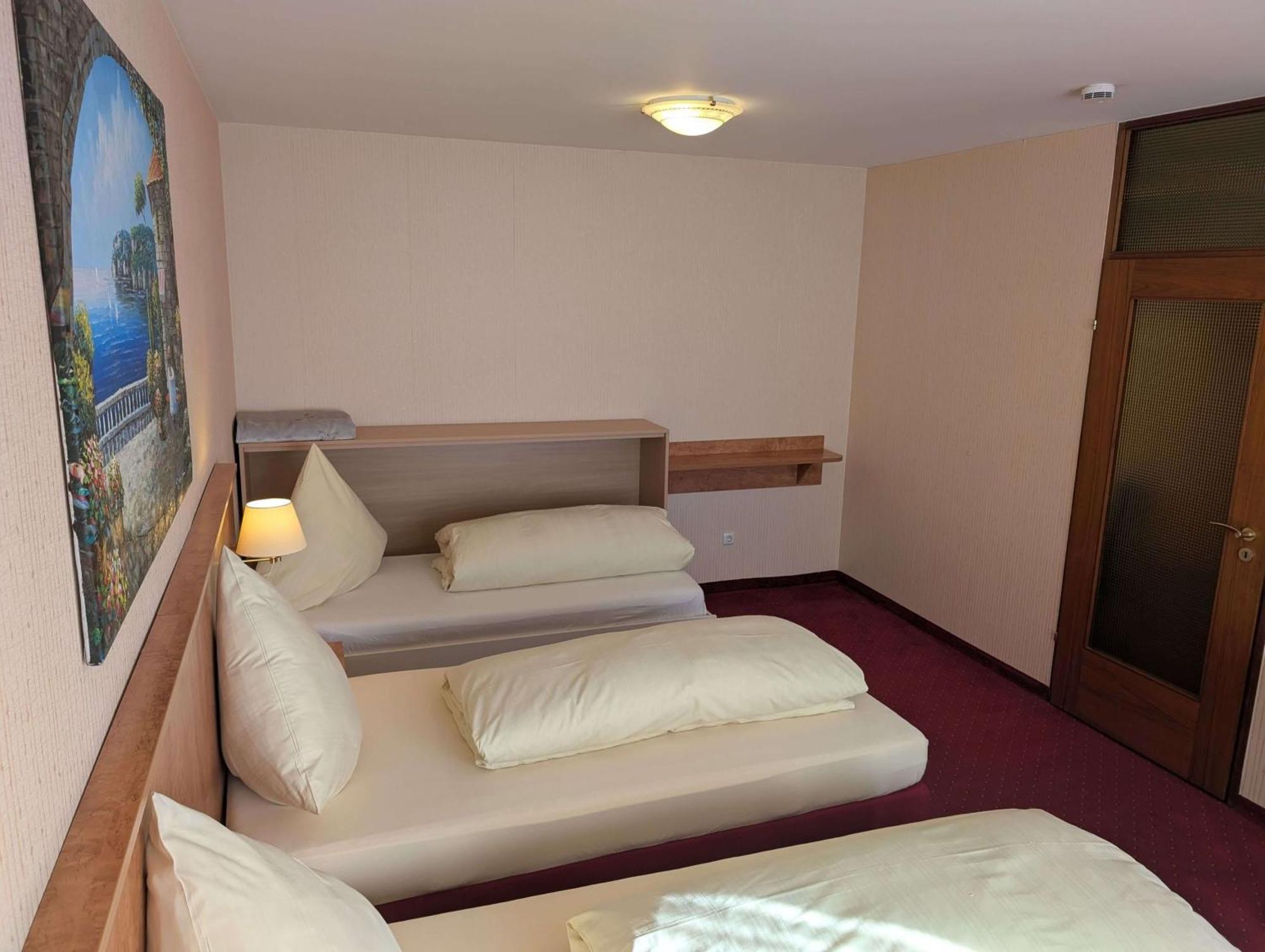 Stadthotel Augsburg Ngoại thất bức ảnh