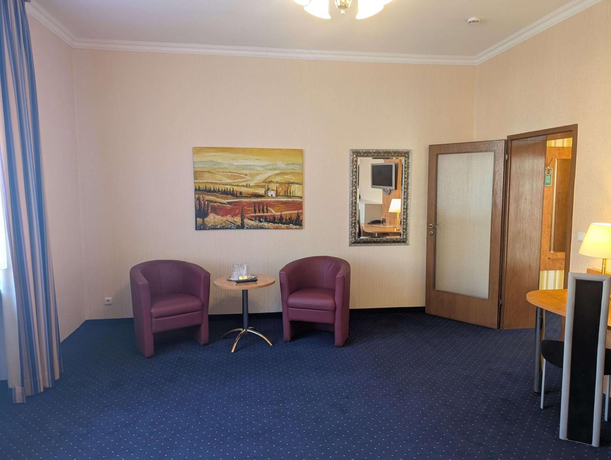 Stadthotel Augsburg Ngoại thất bức ảnh