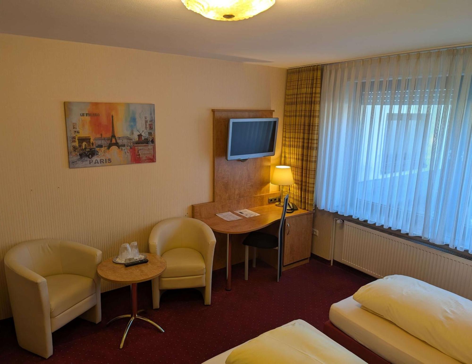 Stadthotel Augsburg Ngoại thất bức ảnh